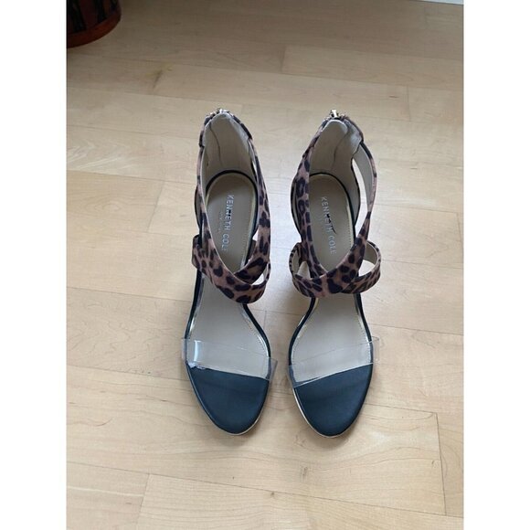 KENNETH Cole BNWOT "Brooke Cross" Vinyl Strap Heels Animal Print Women NEW - Picture 3 of 10